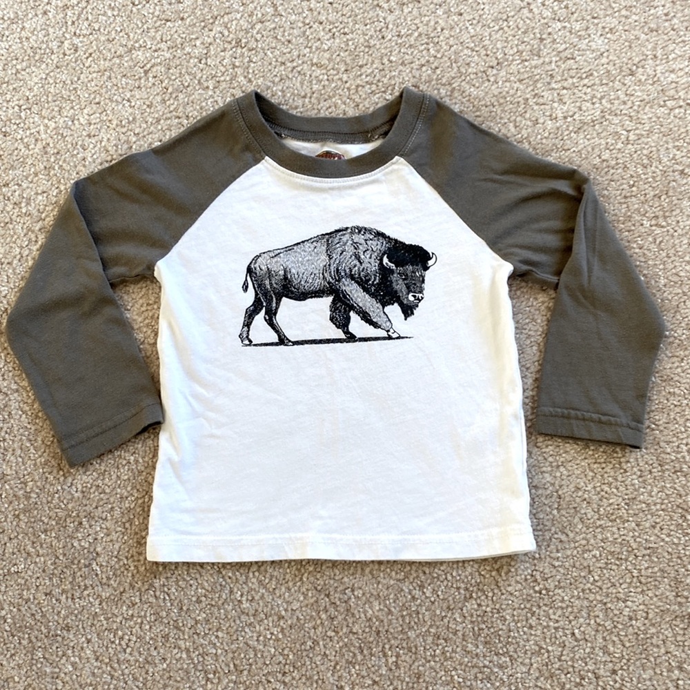 Buffalo raglan shirt Toddler